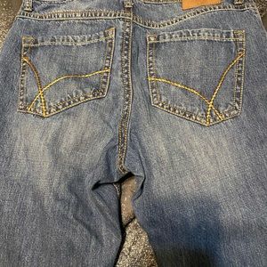 Men’s 20x rock n roll cowboy and cinch jeans  sizes r 33/36 cinch 34/34